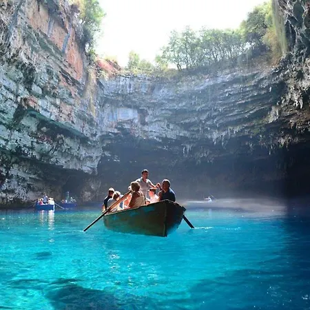 Villa Albatross Trapezaki (Kefalonia)